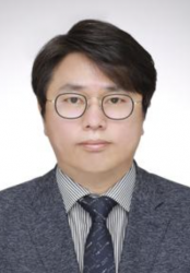 김동주